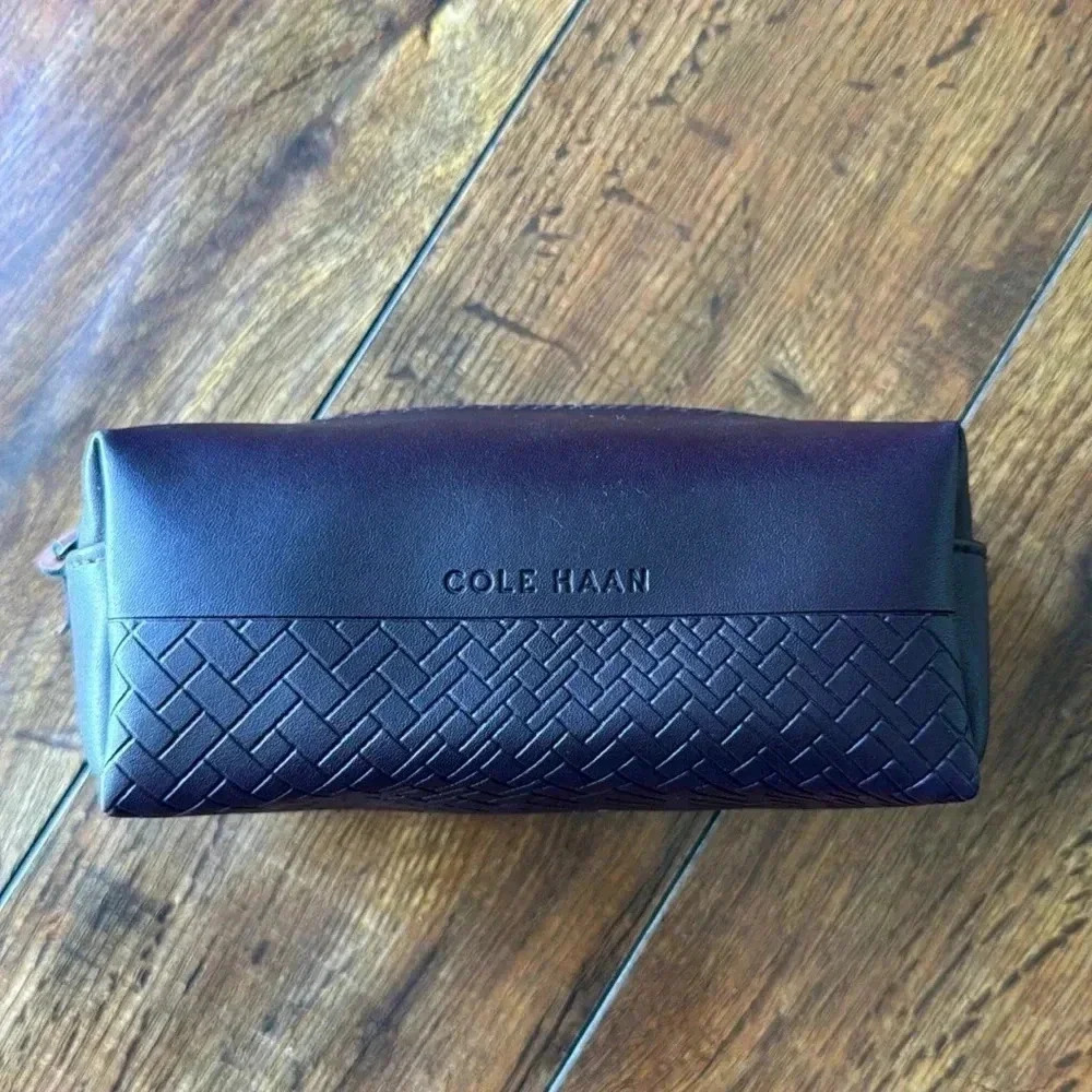Cole Haan Leather toiletry Bag